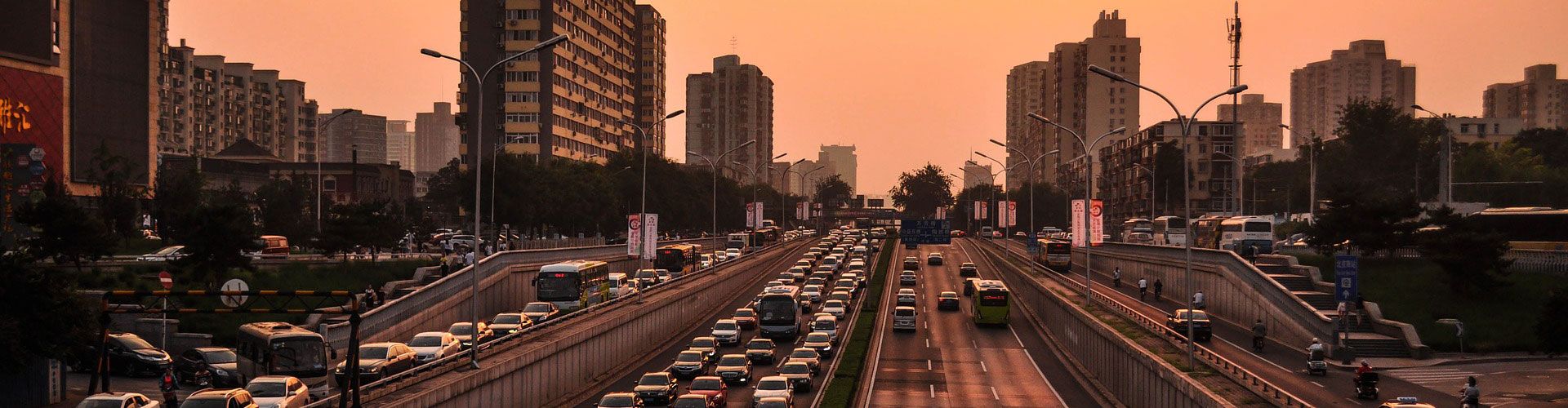 Trucos para mantener la distancia de seguridad correcta en la carretera
