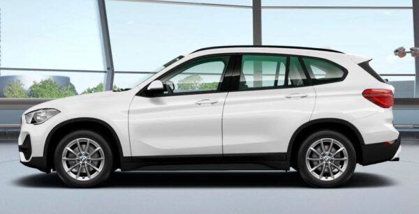 BMW X1 sDrive18d Exterior Perfil | Avanti Renting