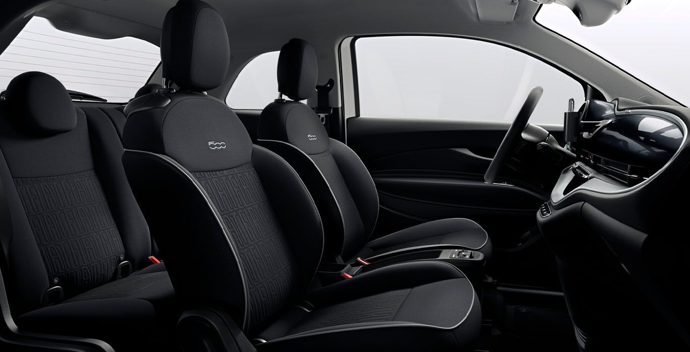 FIAT 500 Action Eléctrico 4 Fiat 500e Action Interior perfil | Avanti Renting
