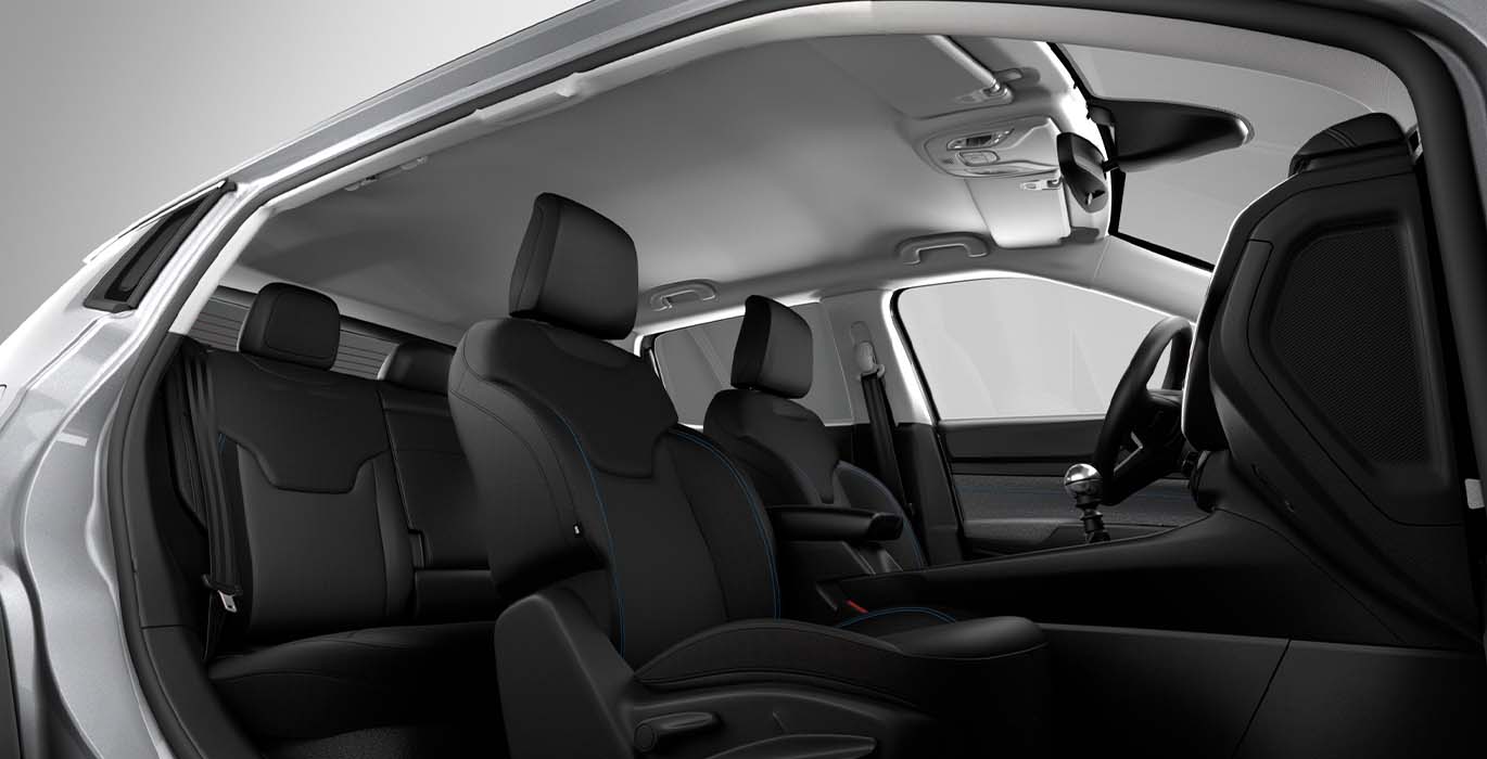JEEP COMPASS 1.3 130CV LONGITUDE FWD (MANUAL) 5 Jeep Compass 1.3 GSE T4 130CV Longitude interior trasera | Avanti Renting