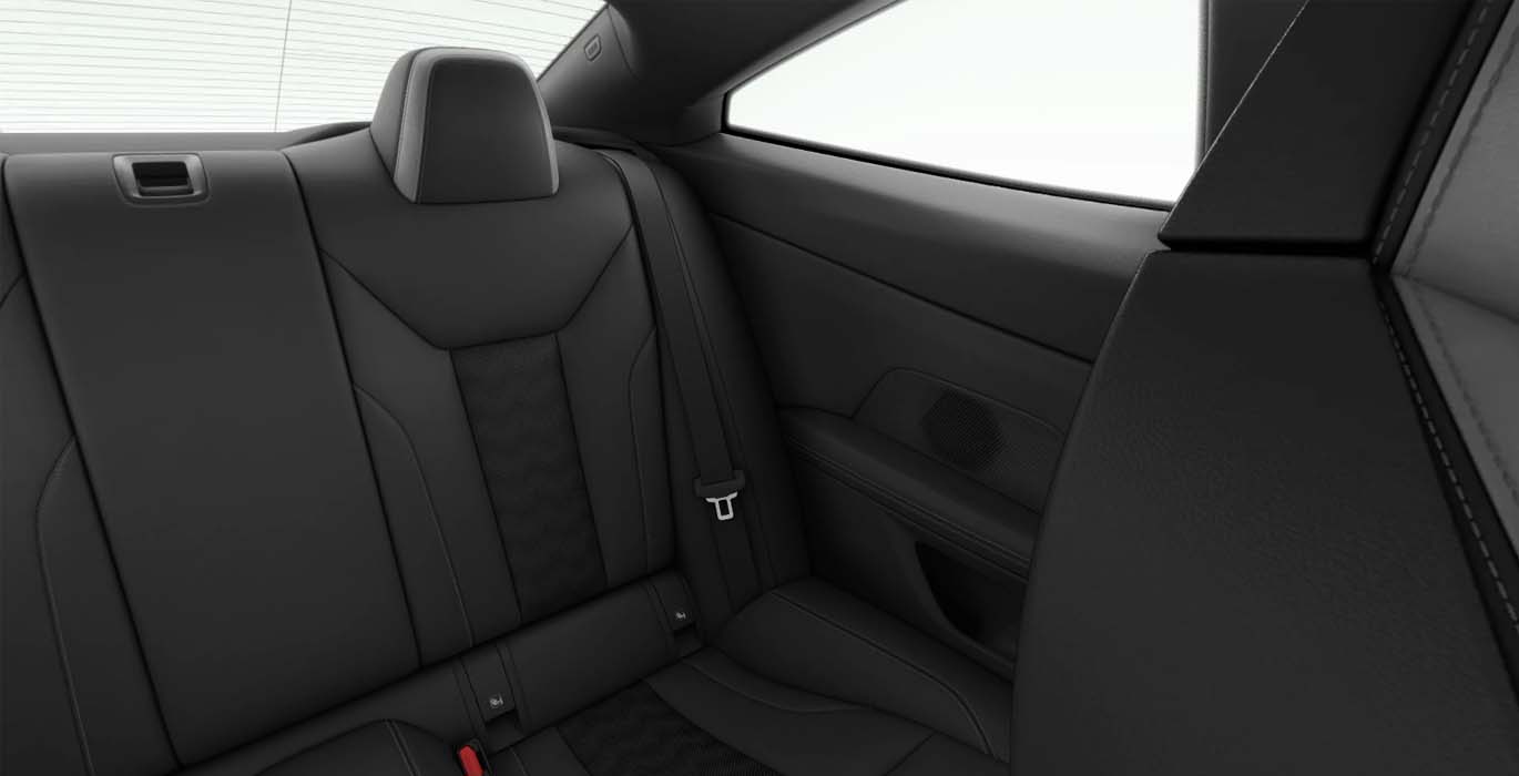 BMW M4 Competition Coupé 5 M4 Competition Coupe 2 | Avanti Renting