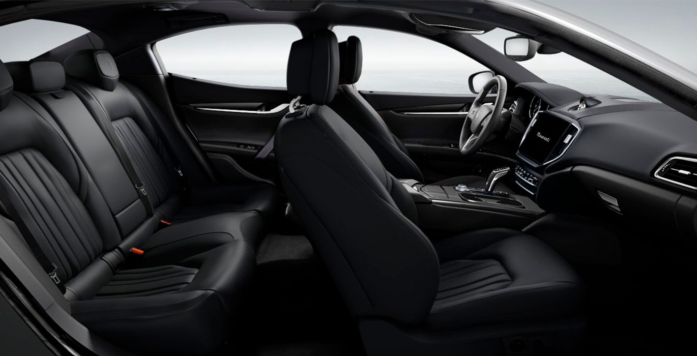 Maserati GHIBLI Executive Hybrid 3 Maserati Ghibli Interior Perfil | Avanti Renting