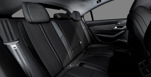 Peugeot 508 Active Pack Pure Tech HDi 130 cv trasera interior | Avanti Renting