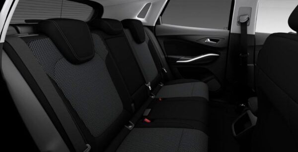 Opel Grandland PHEV GS Line interior trasera | Avanti Renting