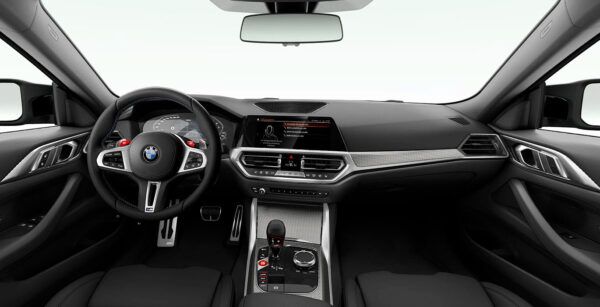 BMW M4 Competition Coupe interior delantera | Avanti Renting