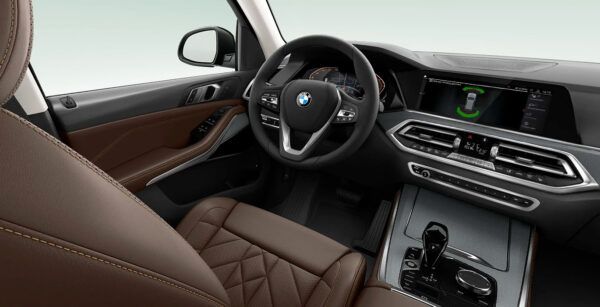 BMW X5 xDrive25d interior delantera 2 | Avanti Renting