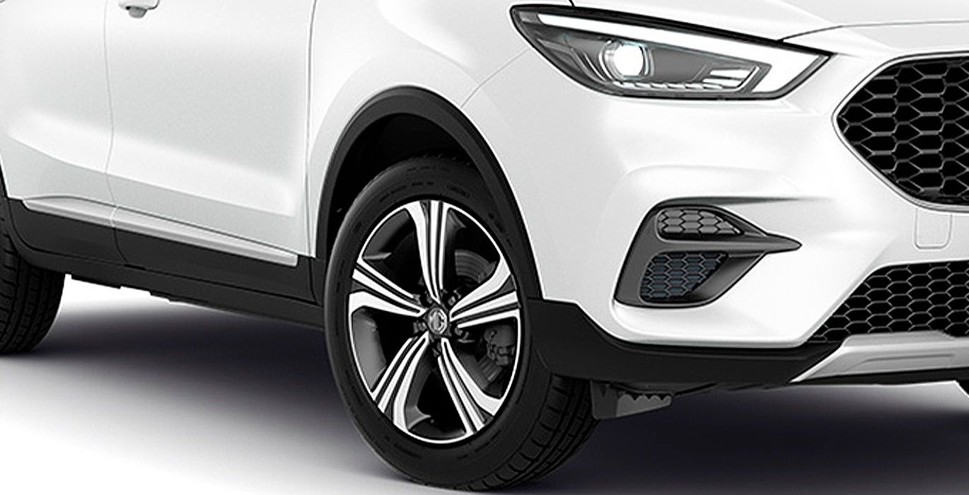 MG ZS Comfort 1.5 VTI-tech 1 MG ZS Comfort 1.5 VTI tech exterior detalle | Avanti Renting
