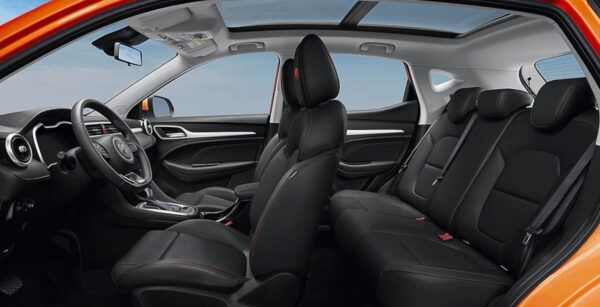 MG ZS Comfort 1.5 VTI tech interior perfil | Avanti Renting