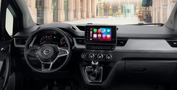 Nissan Townstar Acenta 1.3G 5p interior delantera | Avanti Renting