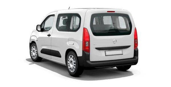 Opel Combo Life 1.5 TD Business Edition exterior trasera | Avanti Renting