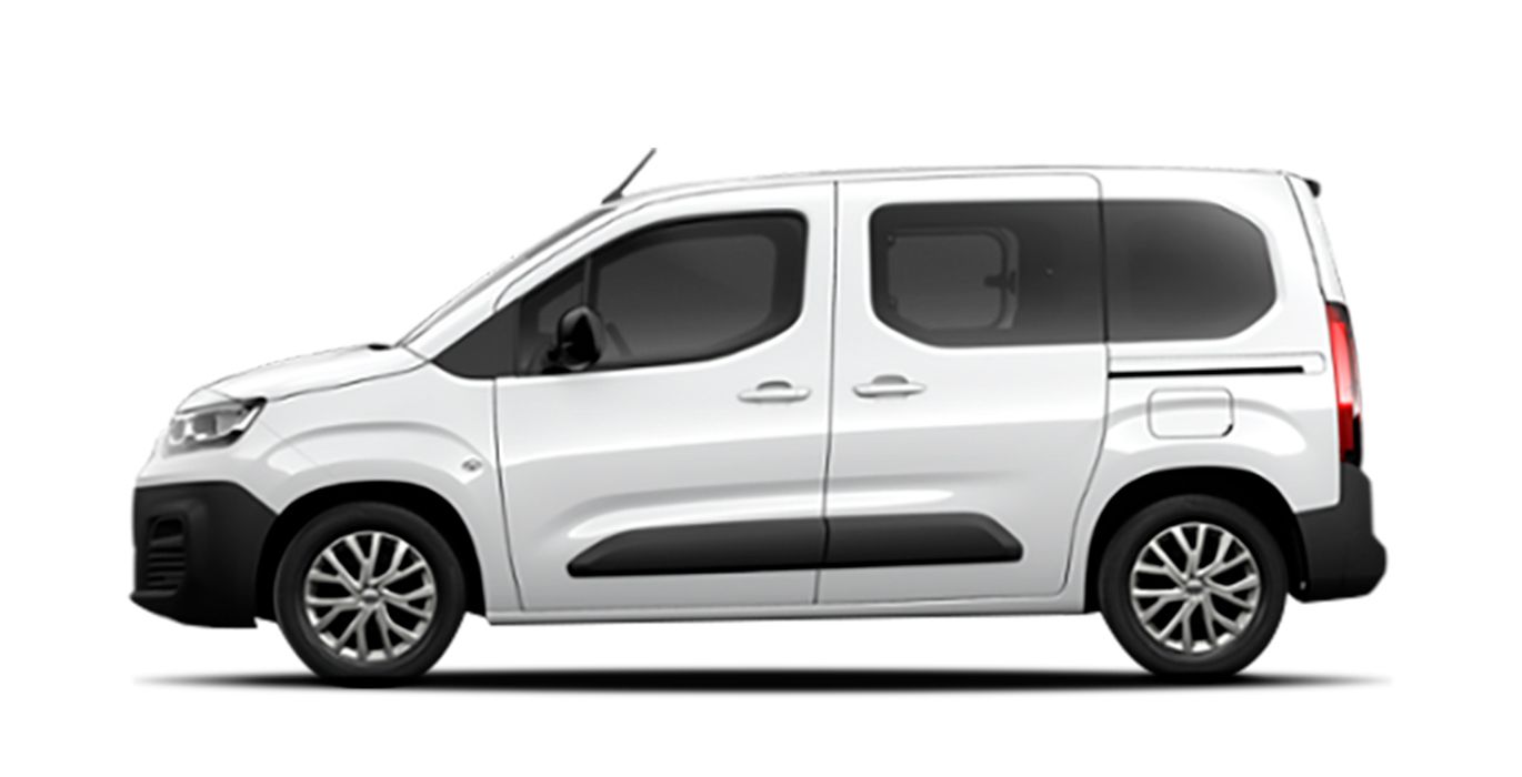 FIAT Doblo Combi L1 BlueHDi 1 FIAT Doblo Combi L1 BlueHDi exterior perfil | Avanti Renting
