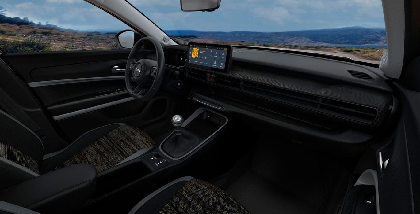 JEEP Avenger 1.2 Turbo Longitude 4 JEEP Avenger 1.2 Turbo Longitude interior delantera 2 | Avanti Renting
