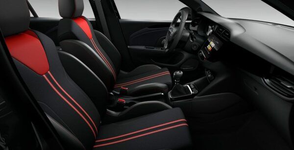OPEL Corsa GS 1.2T interior perfil | Avanti Renting