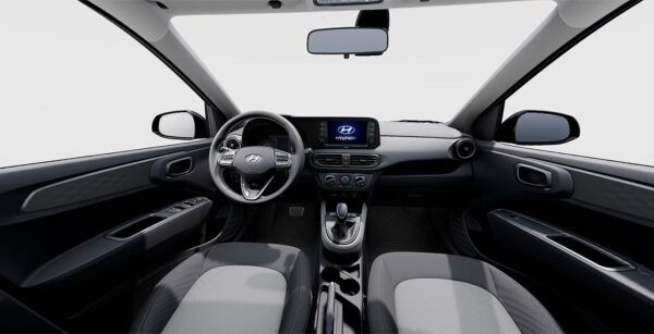 Hyundai i10 Klass Auto interior delantera | Avanti Renting