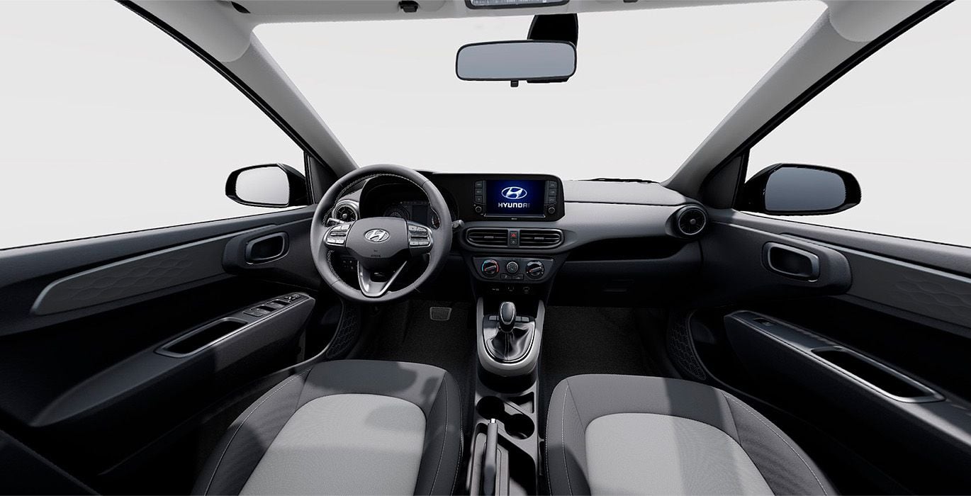Hyundai i10 Klass 66cv Auto. 3 Hyundai i10 Klass Auto interior delantera | Avanti Renting