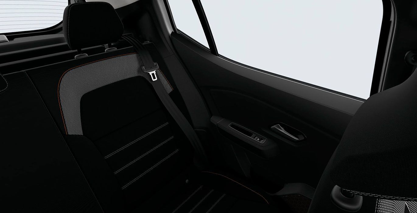 Dacia Sandero Stepway Expression ECO G interior trasera | Avanti Renting
