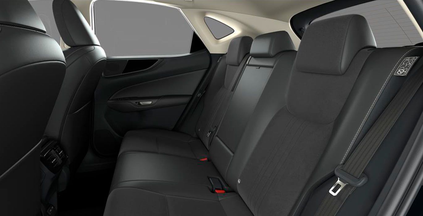 Lexus NX 350h Premium interior trasera | Avanti Renting