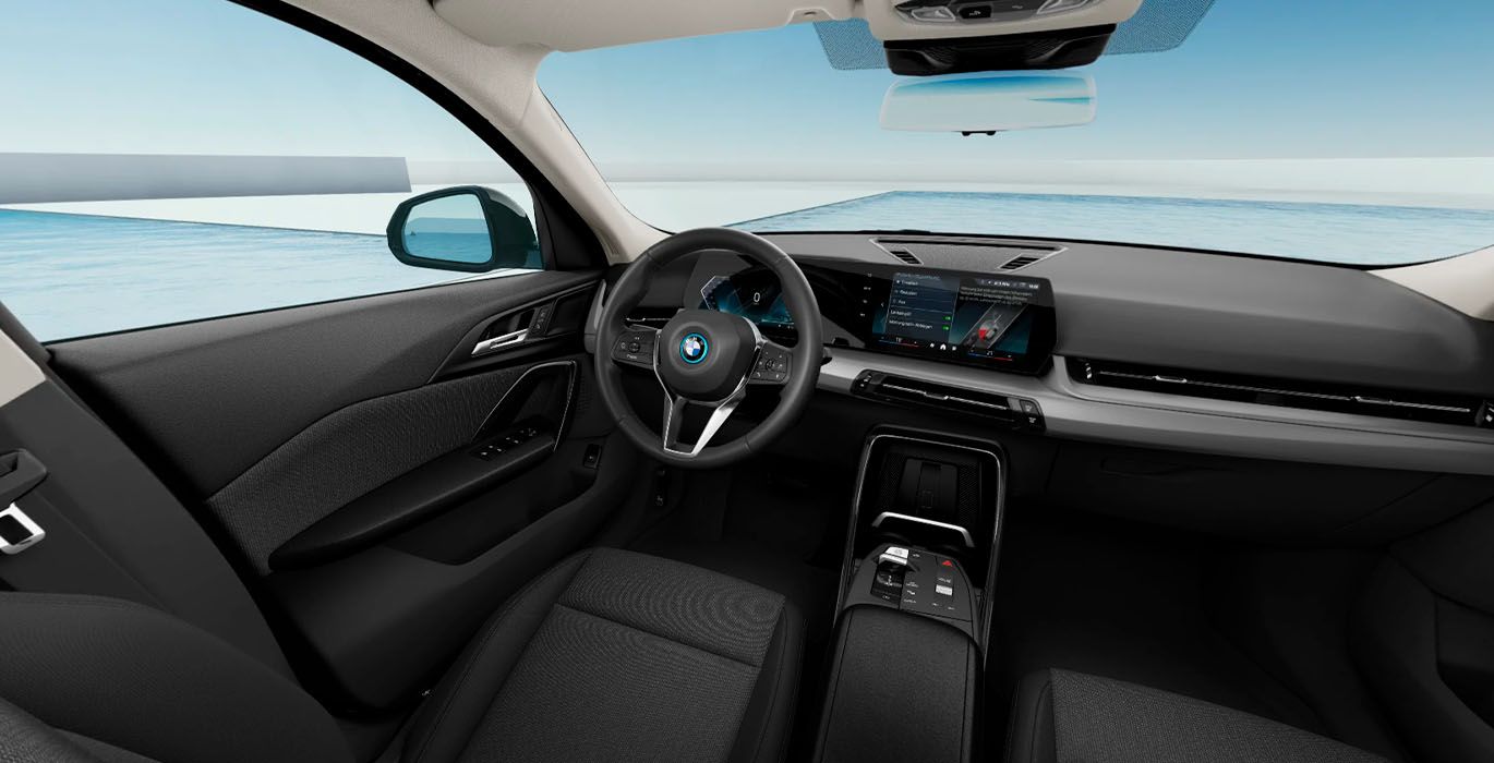BMW ix2 eDrive20 interior delantera | Avanti Renting