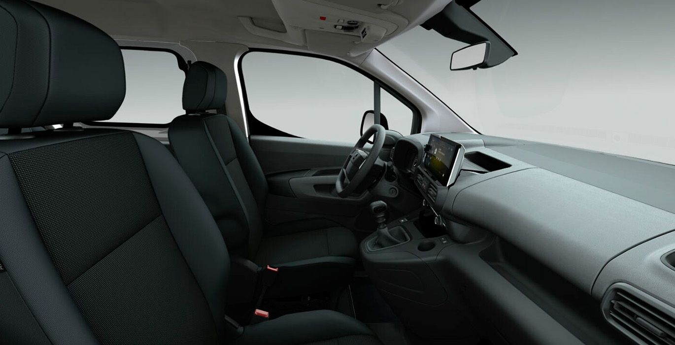 OPEL Combo Edition 1.5TD SS N1 interior perfil | Avanti Renting
