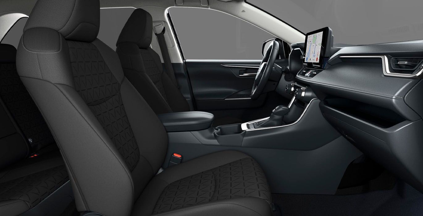 TOYOTA RAV4 220H Advance interior perfil | Avanti Renting