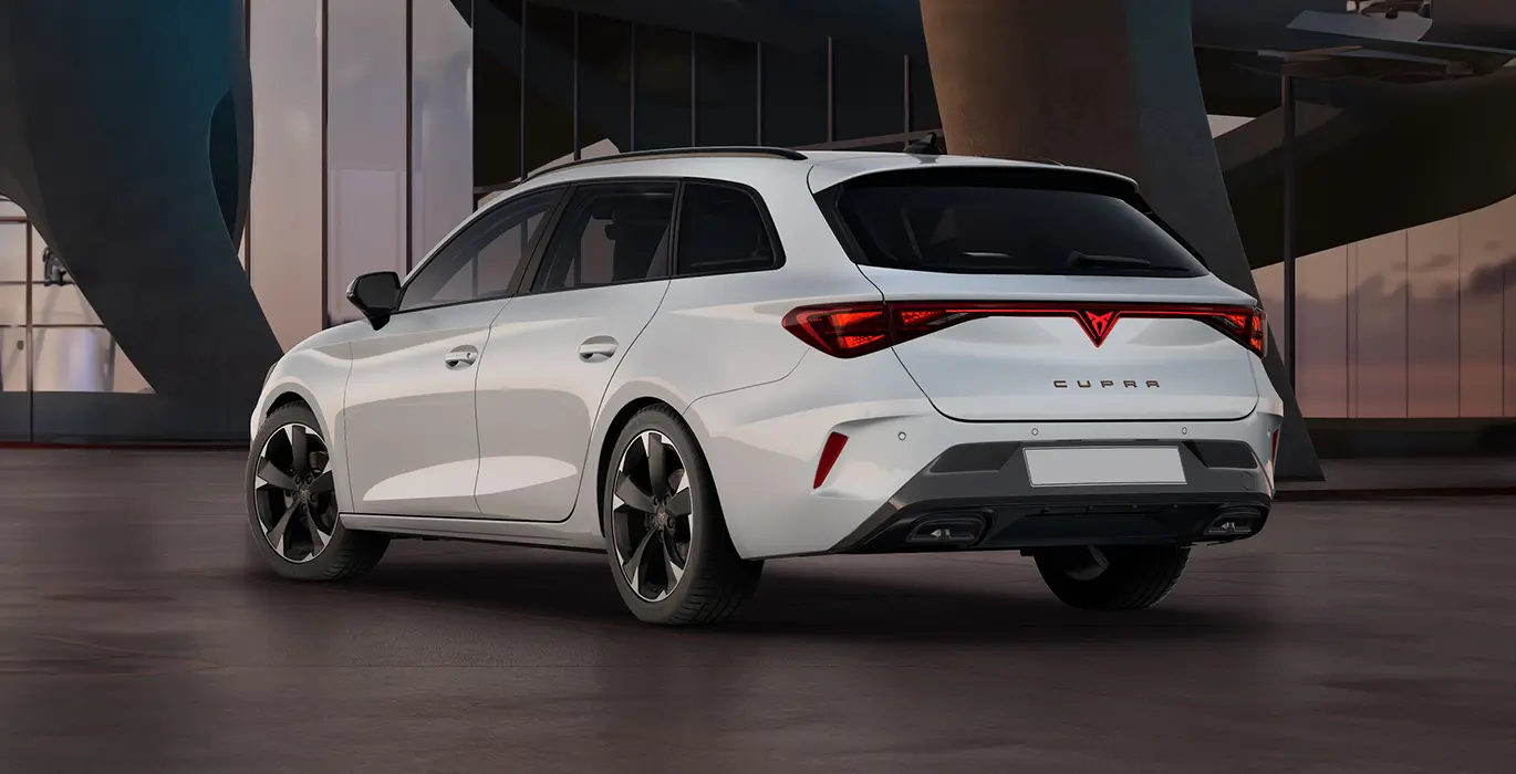 Cupra León Sportstourer 1.5 TSI 110kW 1 Cupra Leon Sportstourer 1.5 TSI 110kW trasera | Avanti Renting