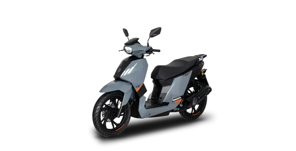 Renting PEUGEOT Tweet 125 GT ABS