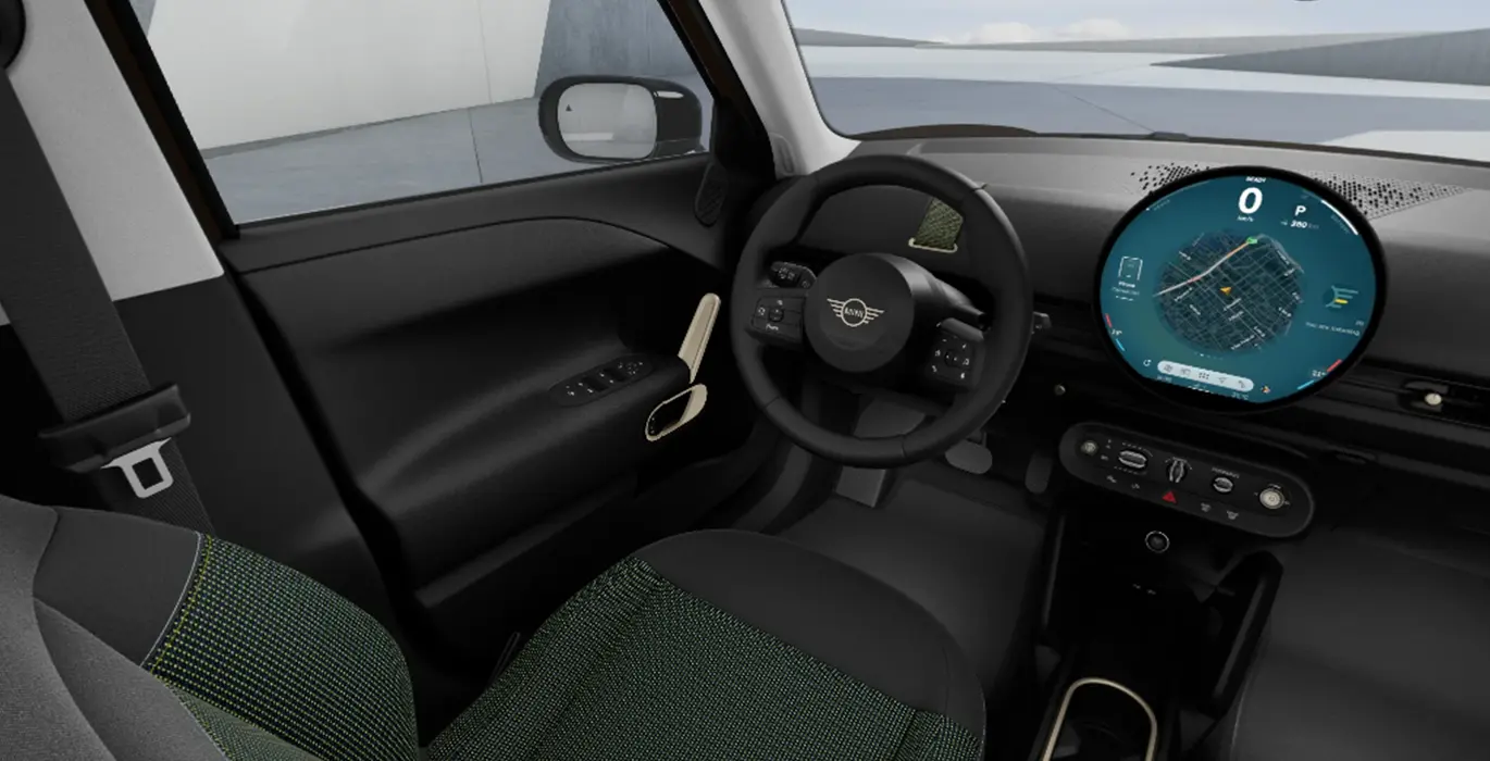 MINI Aceman SE Essential 3 MINI Aceman SE 160kW interior delantera | Avanti Renting