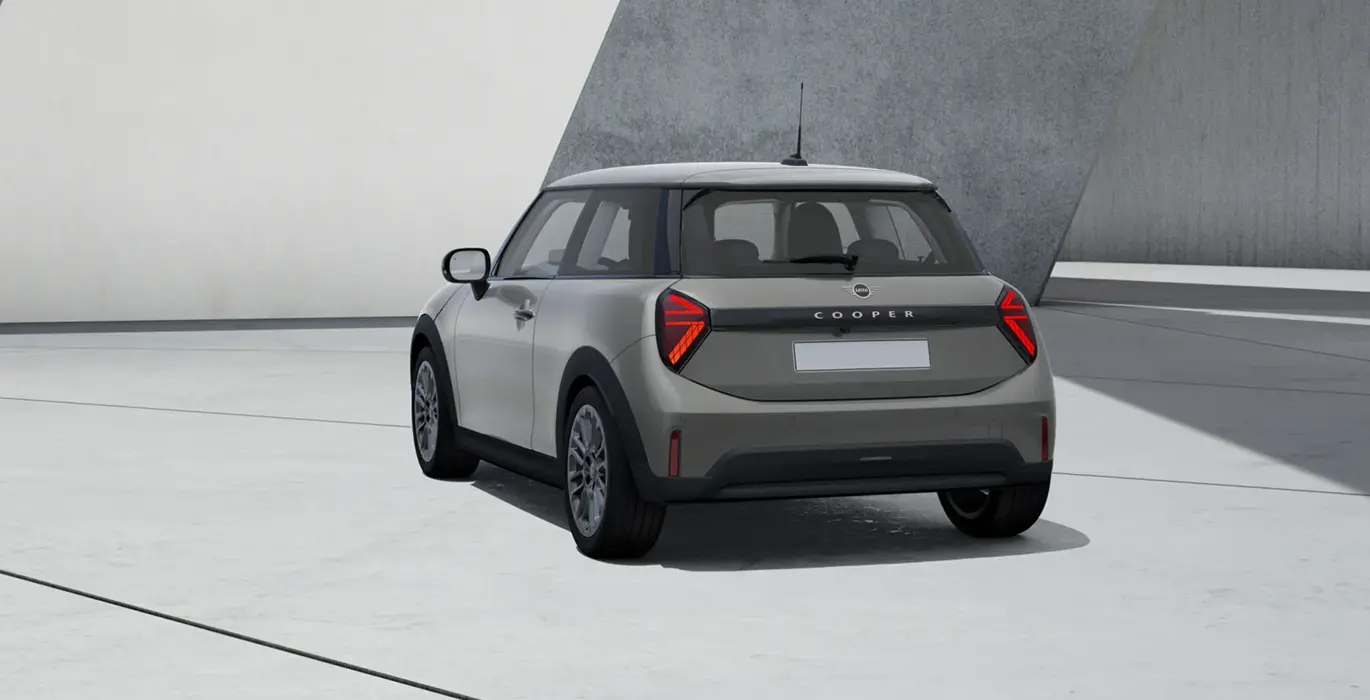 MINI Cooper C Essential 1 MINI Cooper C Essential trasera | Avanti Renting