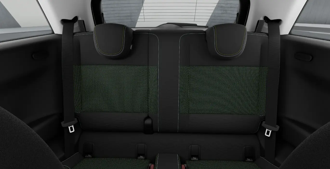 MINI Cooper SE Essential 5 MINI Cooper SE Essential interior trasera | Avanti Renting