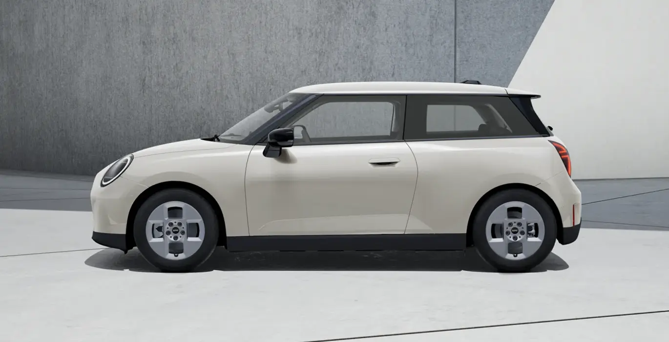 MINI Cooper SE Essential 2 MINI Cooper SE Essential lateral | Avanti Renting