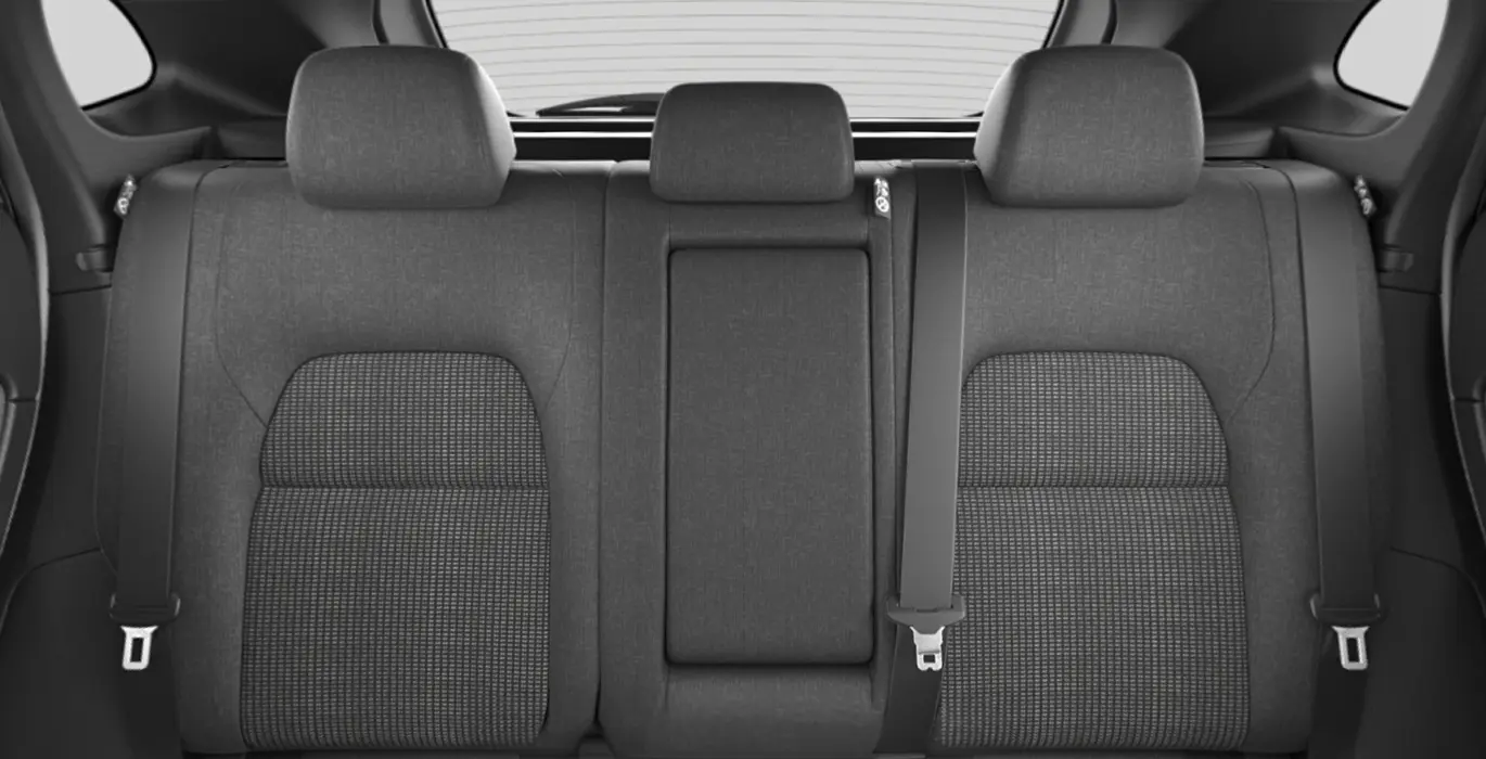 NISSAN Qashqai DIG T 103kW 140CV MHEV 4x2 Acenta Deep Blue Ocean interior trasera | Avanti Renting