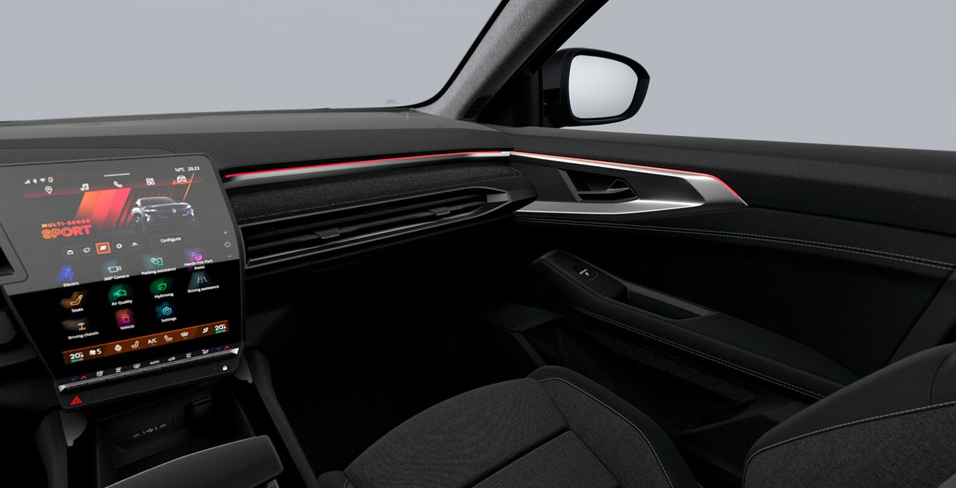 RENAULT RAFALE TECHNO E-TECH FULL HYBRID 200CV 4 RENAULT RAFALE TECHNO E TECH FULL HYBRID 200CV interior perfil | Avanti Renting