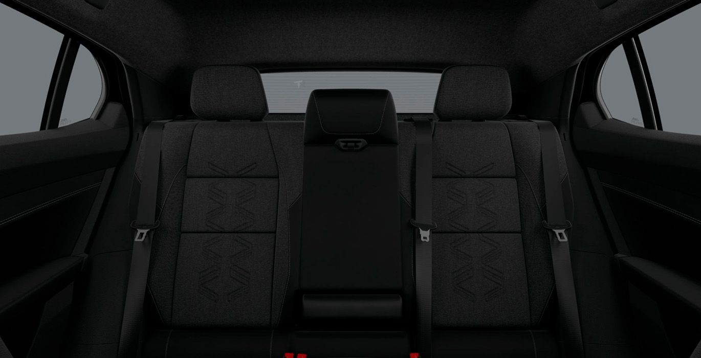 RENAULT RAFALE TECHNO E-TECH FULL HYBRID 200CV 5 RENAULT RAFALE TECHNO E TECH FULL HYBRID 200CV interior trasera | Avanti Renting