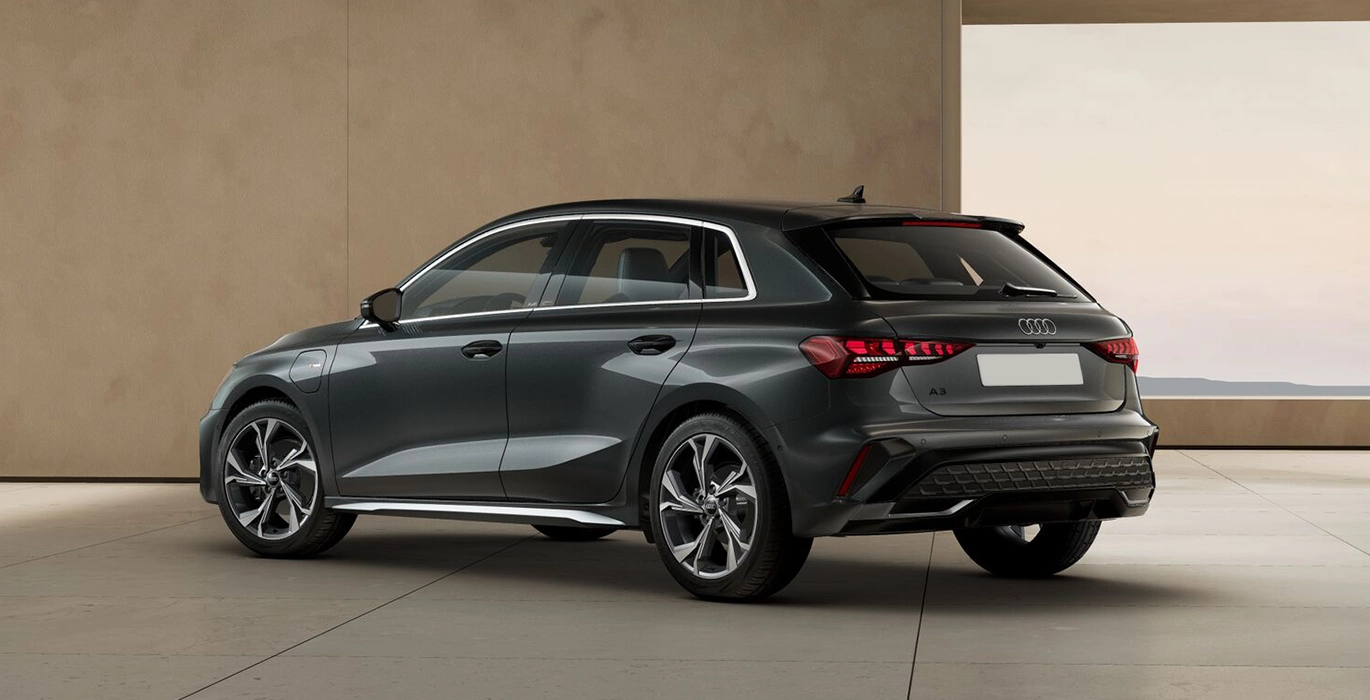 AUDI A3 Sportback S Line 40 TFSIe 150kW S Tron 1 AUDI A3 Sportback S Line 40 TFSI e 150kW S Tron trasera | Avanti Renting