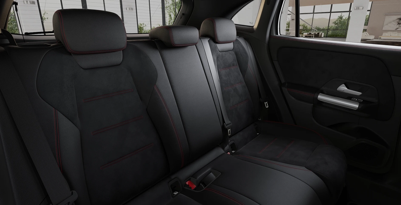 Mercedes-Benz GLA 200d 5 Mercedes Benz GLA 200d interior trasera | Avanti Renting