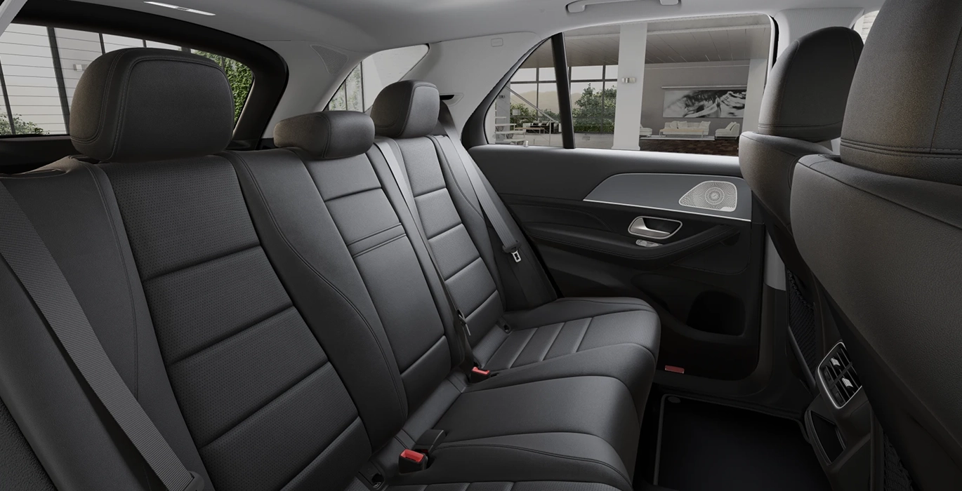 Mercedes-Benz GLE 300d 4MATIC 5 Mercedes Benz GLE 300d 4MATIC interior trasera | Avanti Renting
