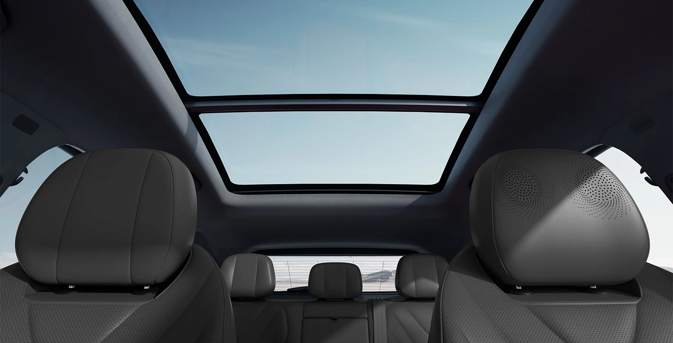 OMODA 9 1.5 TGDI Híbrido Premium 537CV 5 OMODA 9 1.5 TGDI Hibrido Premium 537CV interior trasera | Avanti Renting