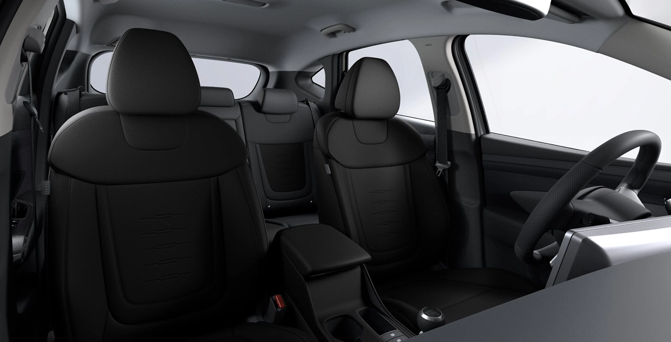 Hyundai Tucson 1.6 CRDi Hibrido Maxx interior trasera | Avanti Renting