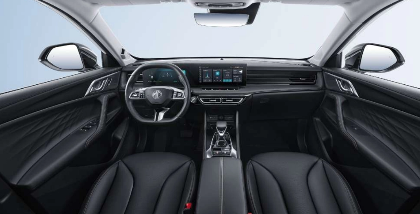 MG EHS 1.5T PHEV Luxury interior delantera | Avanti Renting
