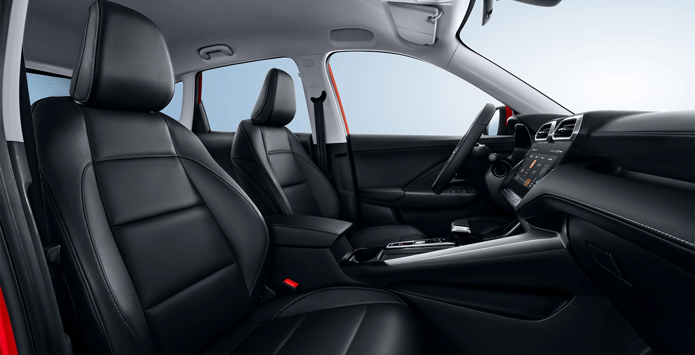 MG ZS HYBRID Luxury interior delantera II | Avanti Renting
