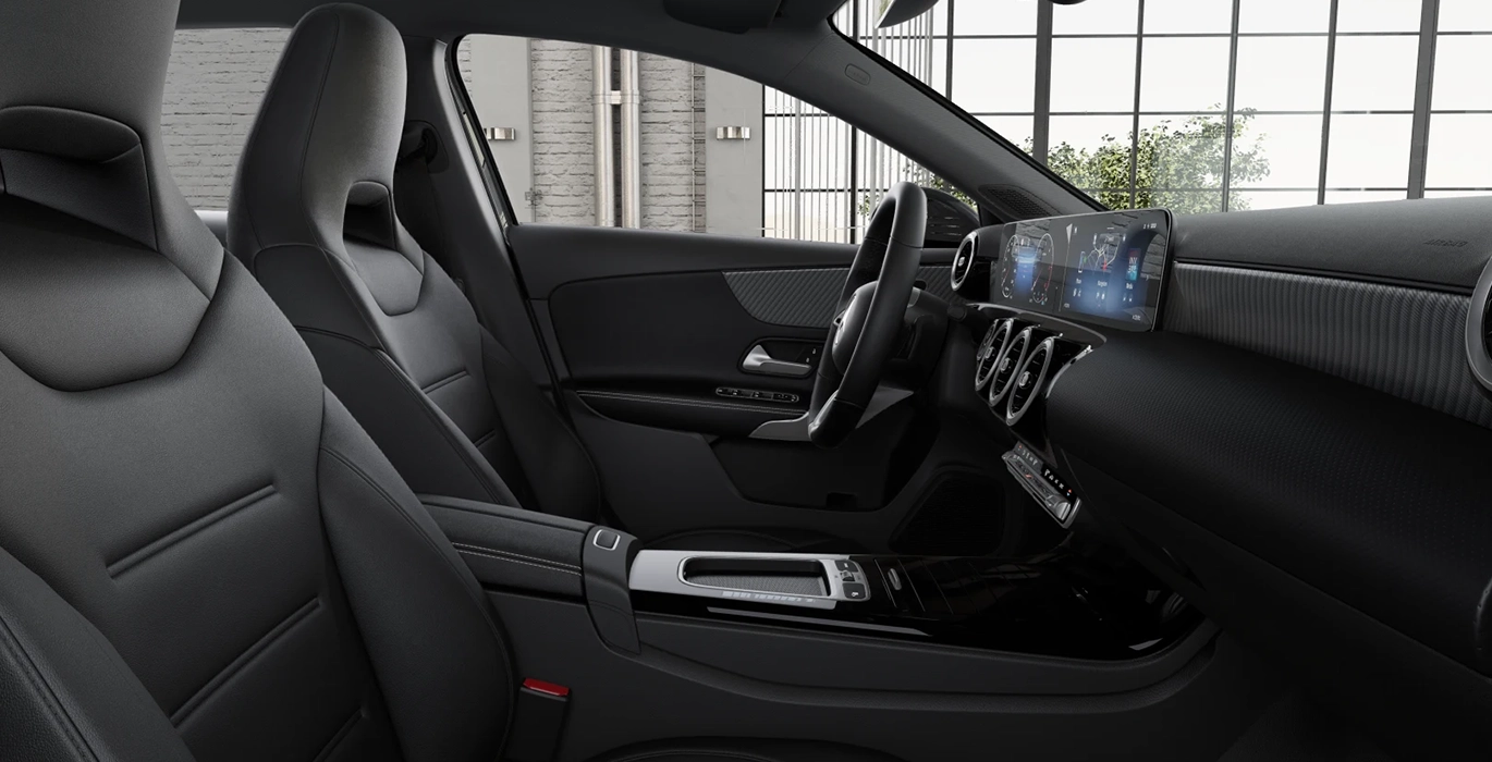 Mercedes Benz Clase A 200d interior delantera II | Avanti Renting