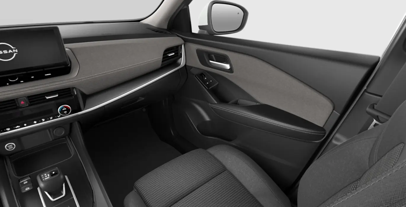 Nissan Qashqai DIG T 116kW 158CV MHEV Acenta interior delantera II | Avanti Renting