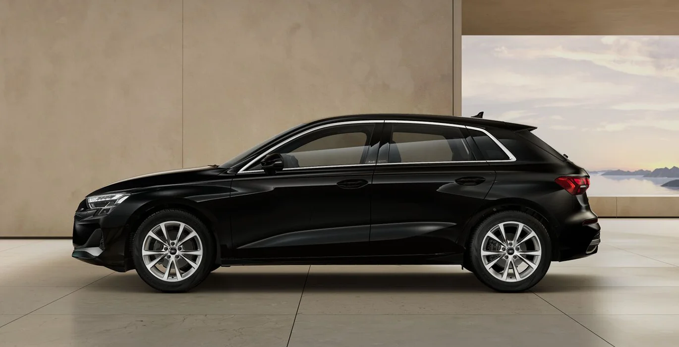 AUDI A3 Sportback 30 TFSI Advanced S tronic lateral | Avanti Renting