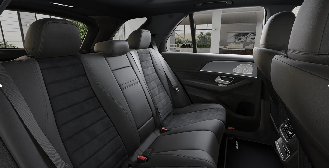 Mercedes Benz GLE 350de Tecnologia Hibrida EQ interior trasera | Avanti Renting