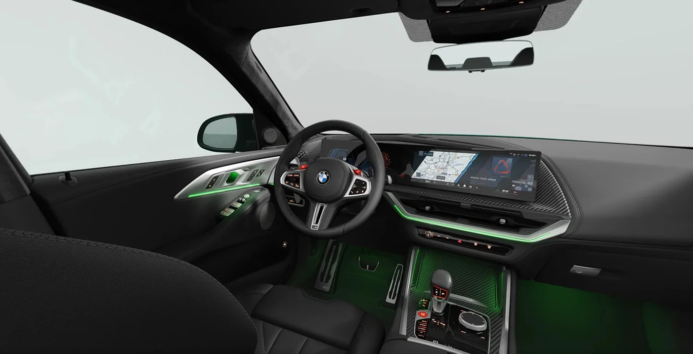 BMW XM 50e 350kW interior delantera | Avanti Renting