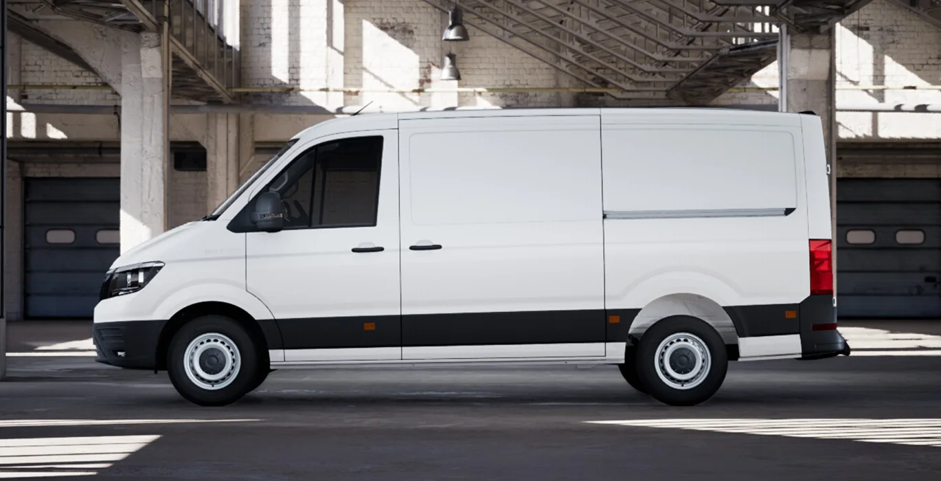 MAN TGE Furgon FWD SW 8 AT lateral | Avanti Renting