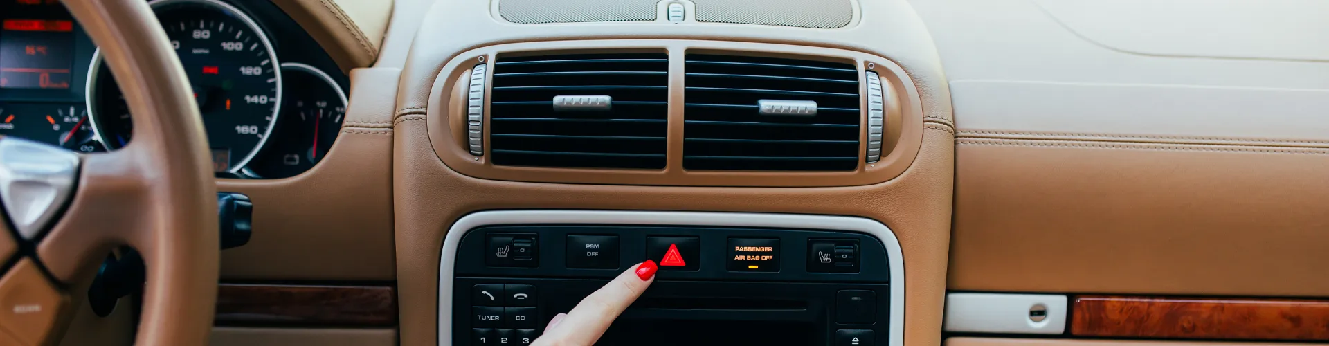 Aire acondicionado del coche no enfría: causas más habituales y cómo detectarlas