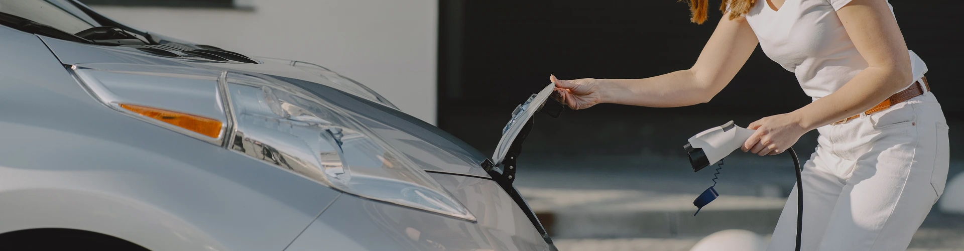 Los híbridos enchufables con mayor autonomía que transformarán tu conducción