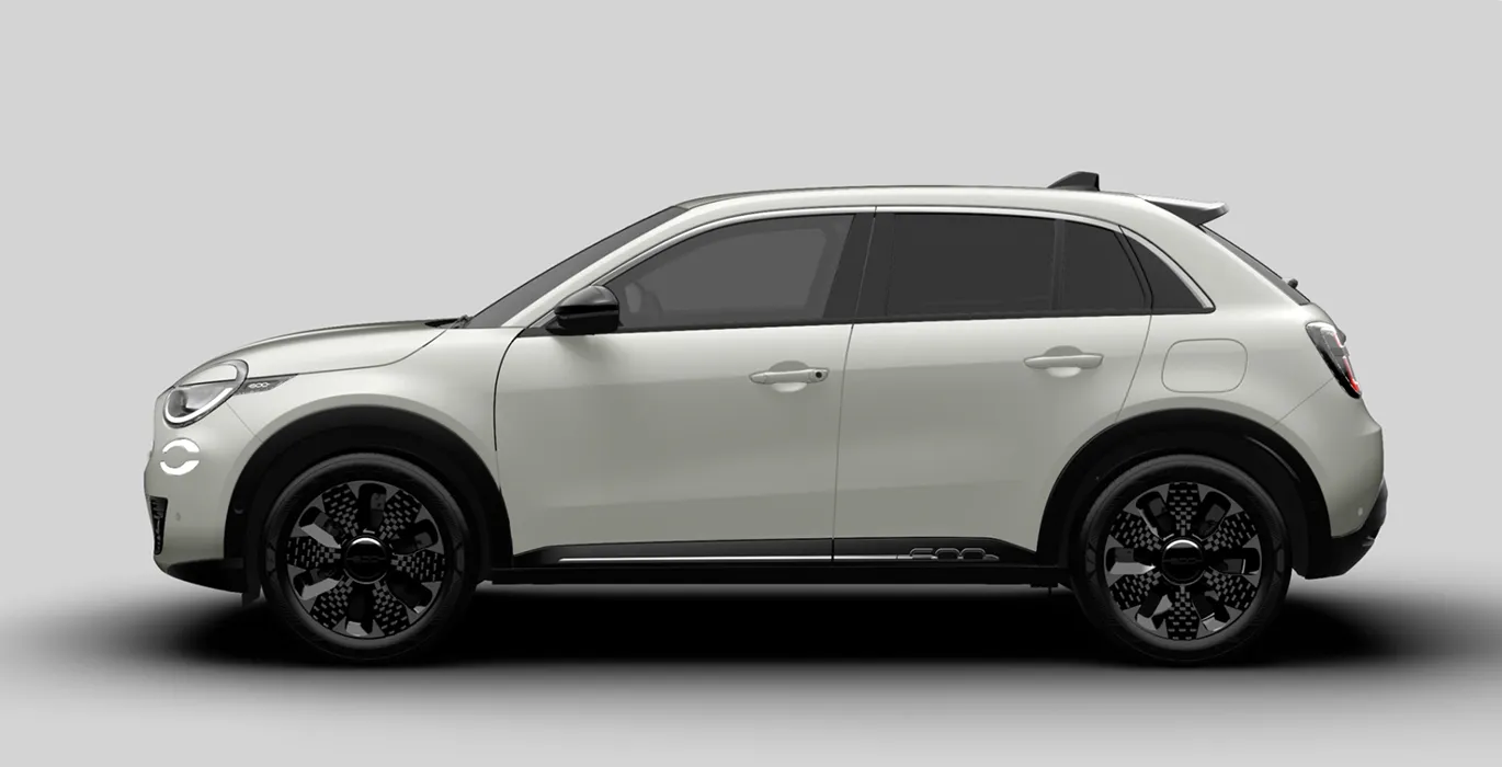 Fiat 600 MHEV LA PRIMA 1.2 145CV DDCT (AUTOMÁTICO) 2 Fiat 600 MHEV LA PRIMA 1.2 145CV DDCT AUTOMATICO lateral | Avanti Renting