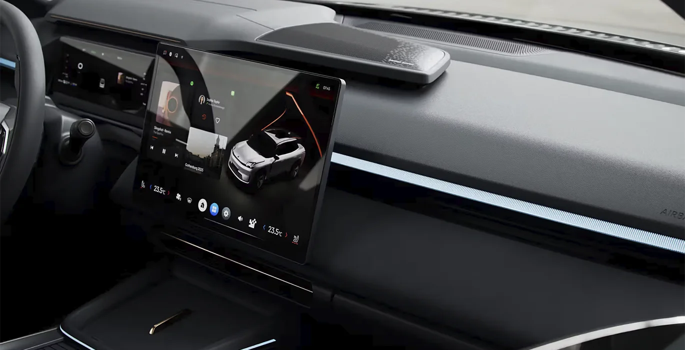 Lynk Co 08 1.5 PHEV More. interior delantera II | Avanti Renting